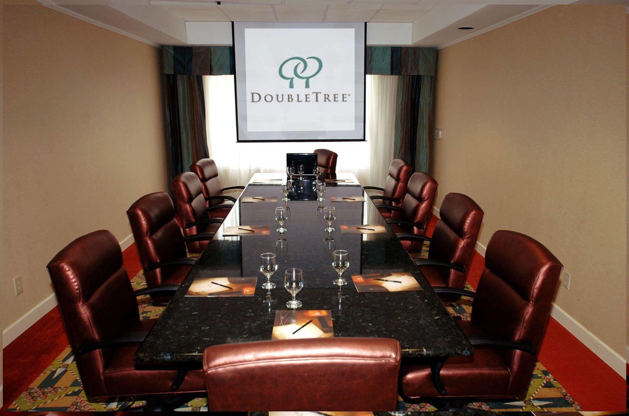 Doubletree By Hilton Феєтвілл Екстер'єр фото
